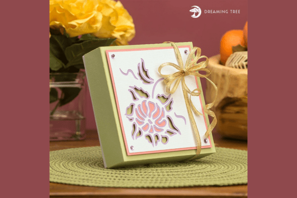 Download Floral Gift Box SVG - Gift Collection